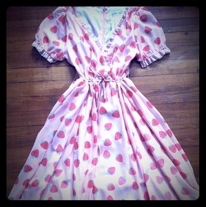Strawberry print kawaii babydoll dress